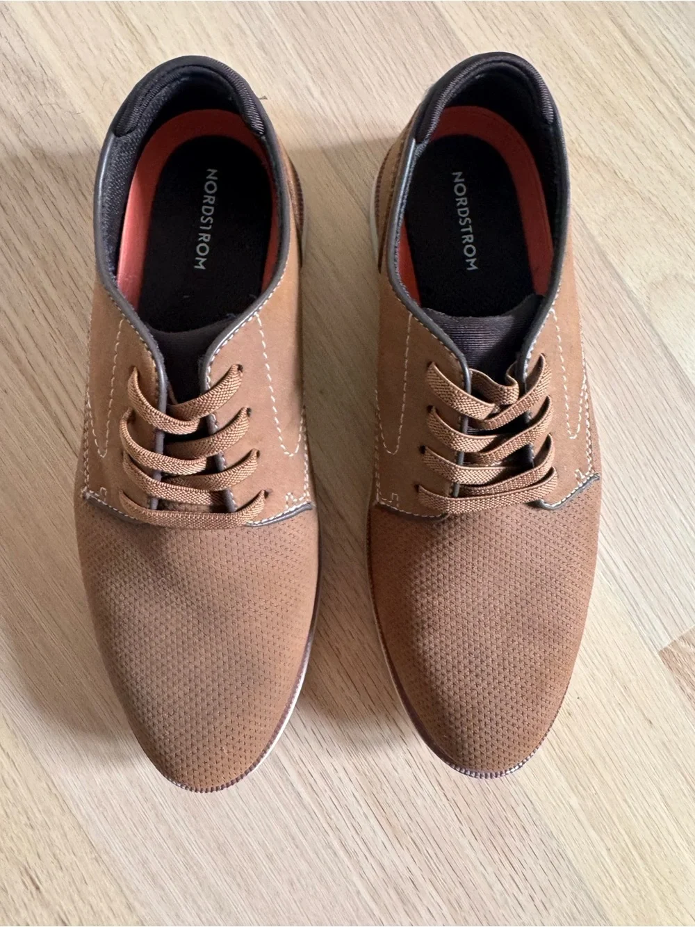Boys Nordstrom Brown Suede (no tie) sneakers. Size 5